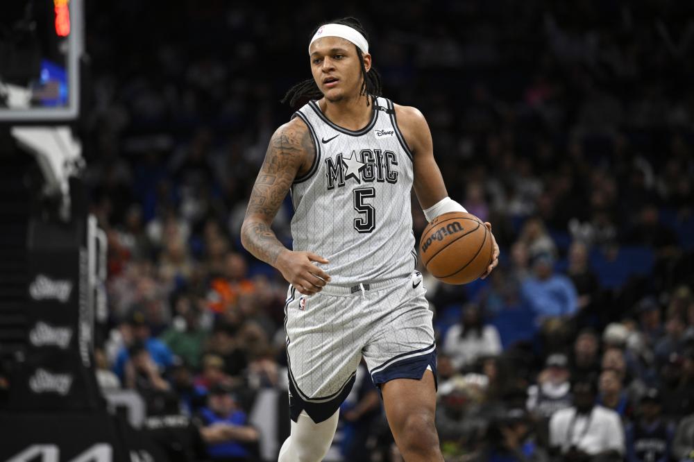 足球不仅是 足球不仅是